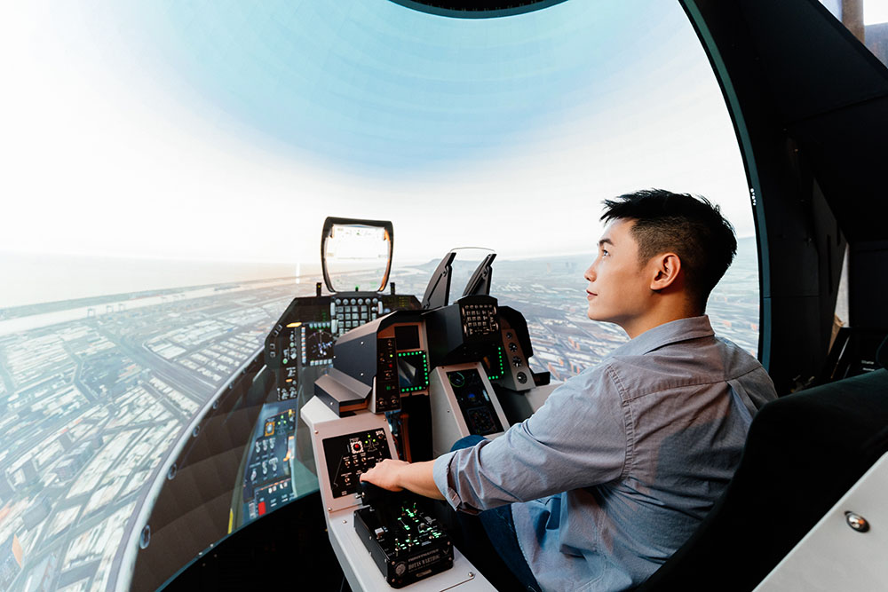 沉浸式飛行體驗