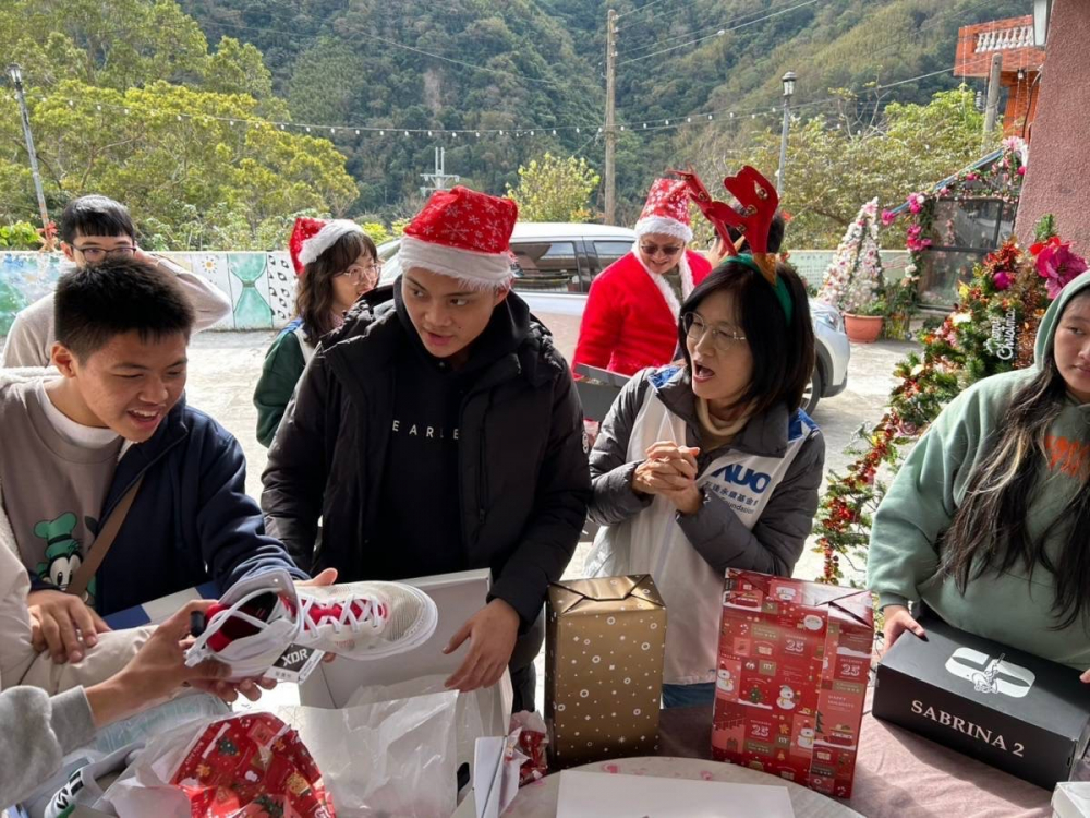 「圓夢計畫」由偏鄉兒少許下心願，haobotiyu-好博(中國)員工認捐禮物，高階主管親帶隊將禮物一一送往偏鄉，為兒少圓夢